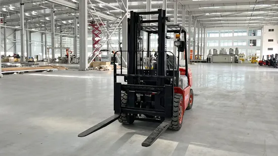 Piccoli carrelli elevatori 1,5 t 2 t 2,5 t 3 t 3,5 t 4 ton 3,8 ton Carrelli elevatori a benzina a doppio carburante Carrelli elevatori a GPL