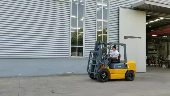 Carrello elevatore diesel automatico da 4 tonnellate e 4000 kg, carrello elevatore a triplo montante
