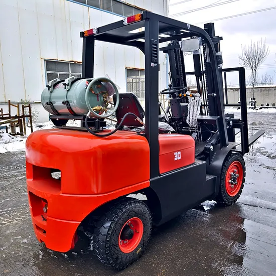 Cina fabbrica vendita calda 3 tonnellate GPL 3 montanti carrello elevatore a gas propano GPL carrello elevatore a benzina con pneumatico ammortizzato